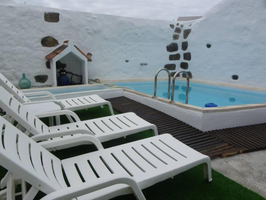 Вилла Preciosa Casa Emblematatica, Piscina,Wifi Санта-Каталина Экстерьер фото