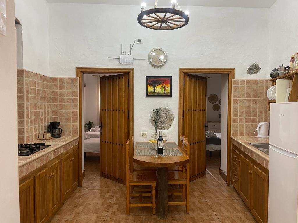 Вилла Preciosa Casa Emblematatica, Piscina,Wifi Санта-Каталина Экстерьер фото